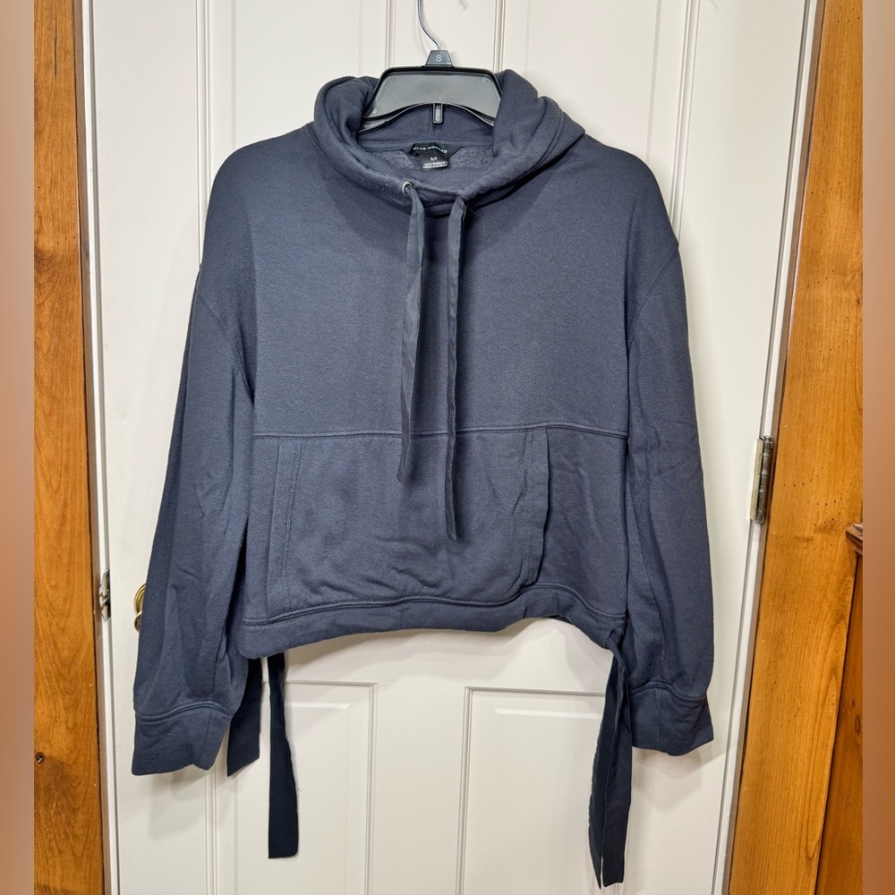 Club Monaco Cropped Hoodie, funnel neck —Small